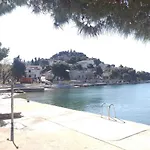 Ivan By The Sea Apartment Tribunj (Sibenik-Knin)