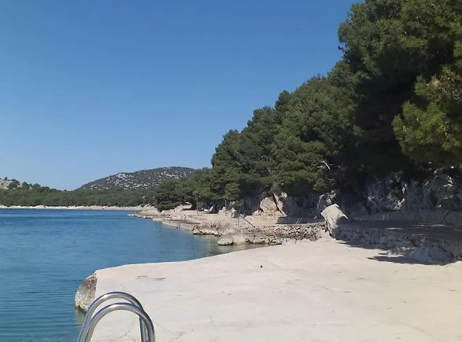 Ivan By The Sea * Tribalj